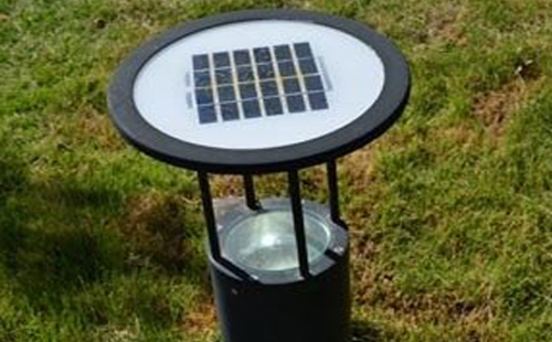 别墅庭院氛围营造：沙坡头草坪灯选型与布光技巧