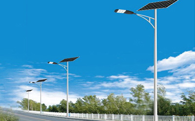 农村道路装沙坡头太阳能路灯选多大瓦数实测